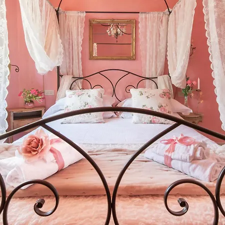 Διαμέρισμα Bibi Boutique Living Rosafragola & Verdeconiglio