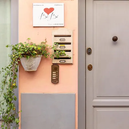 Διαμέρισμα Bibi Boutique Living Rosafragola & Verdeconiglio *