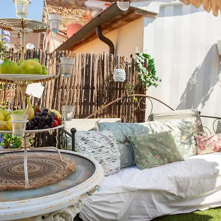 Διαμέρισμα Bibi Boutique Living Rosafragola & Verdeconiglio